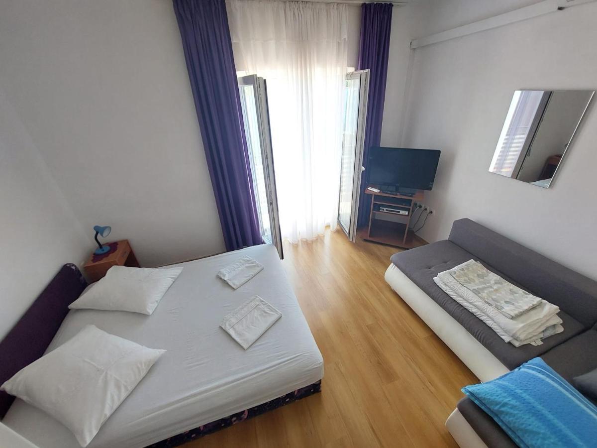 Apartmani Vukovic Kaprije Exteriör bild