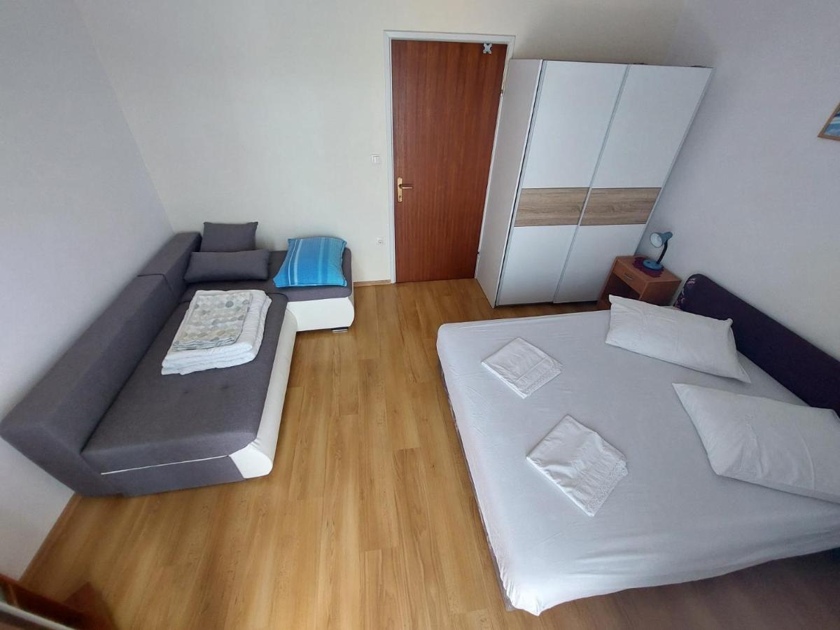 Apartmani Vukovic Kaprije Exteriör bild